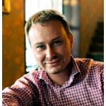 Отзывы о Дизайнер Сергей Корнилов